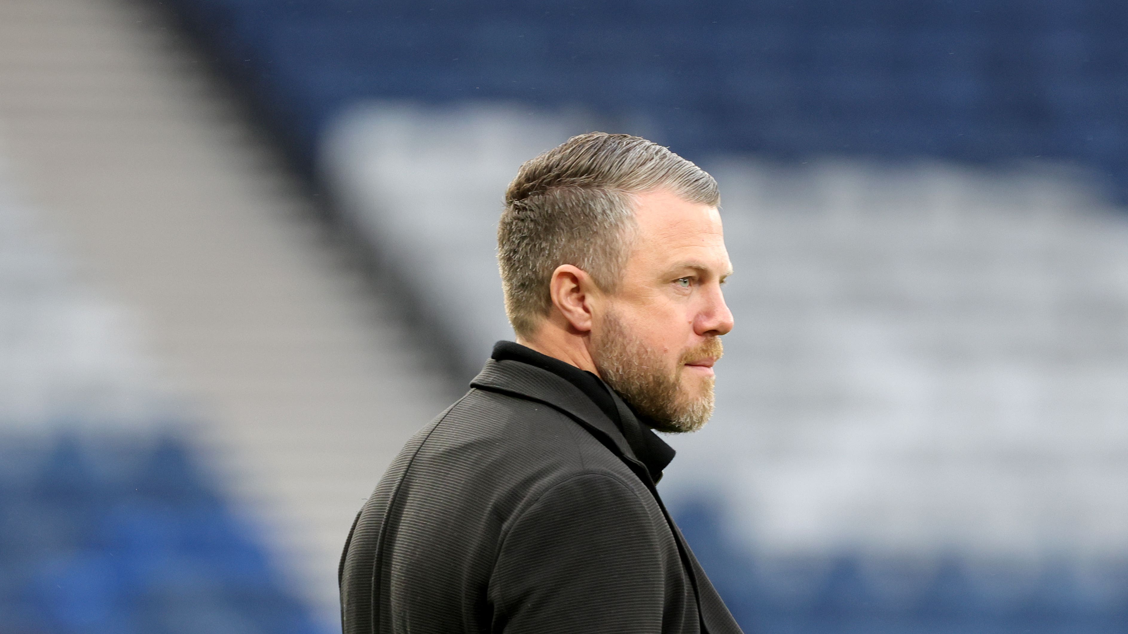 因脑癌去世 因脑癌去世