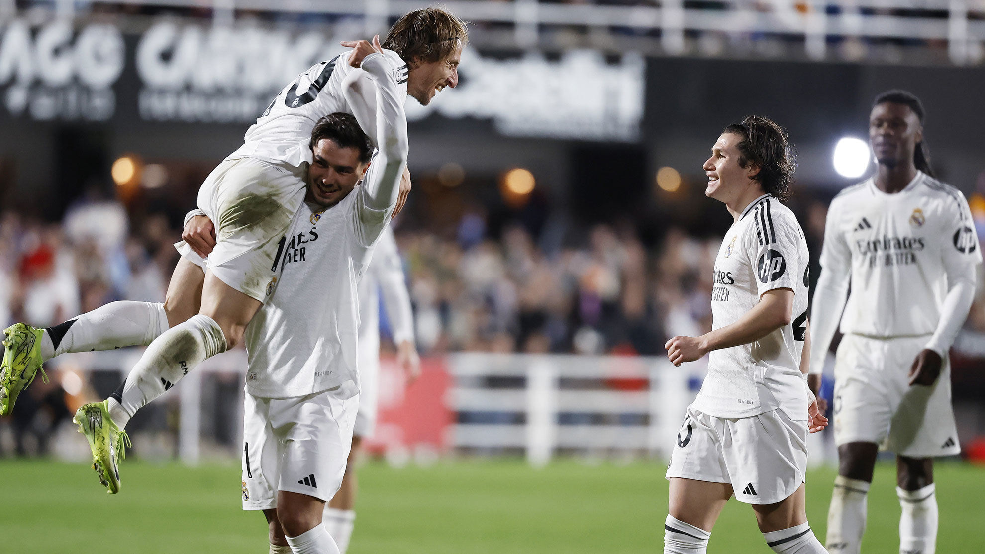 两国球队将 两国球队将